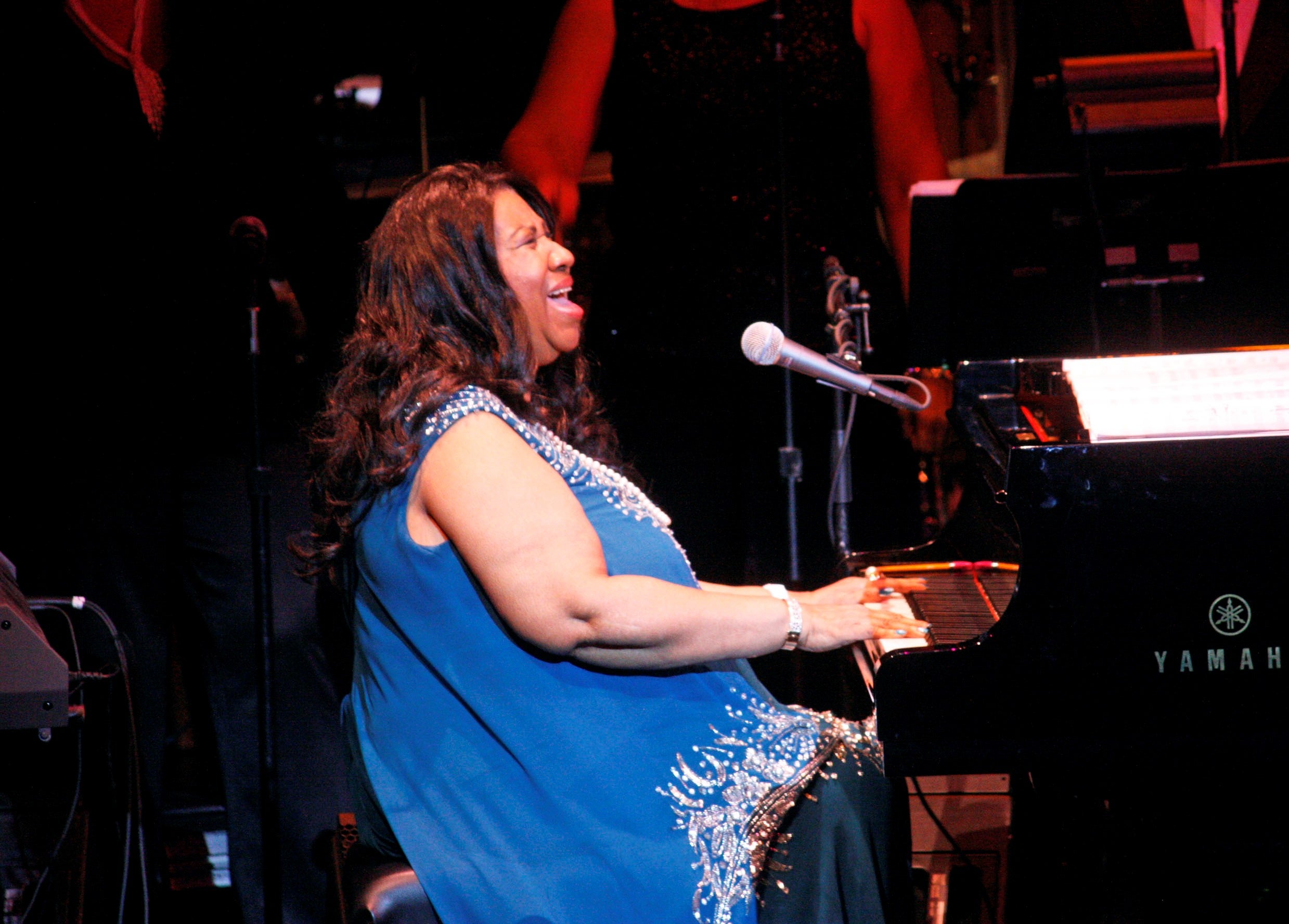 Aretha 3.jpg