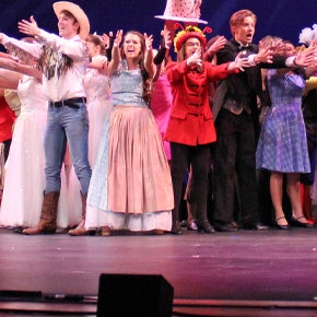 Blumey-Awards_1x1_FIXED.jpg