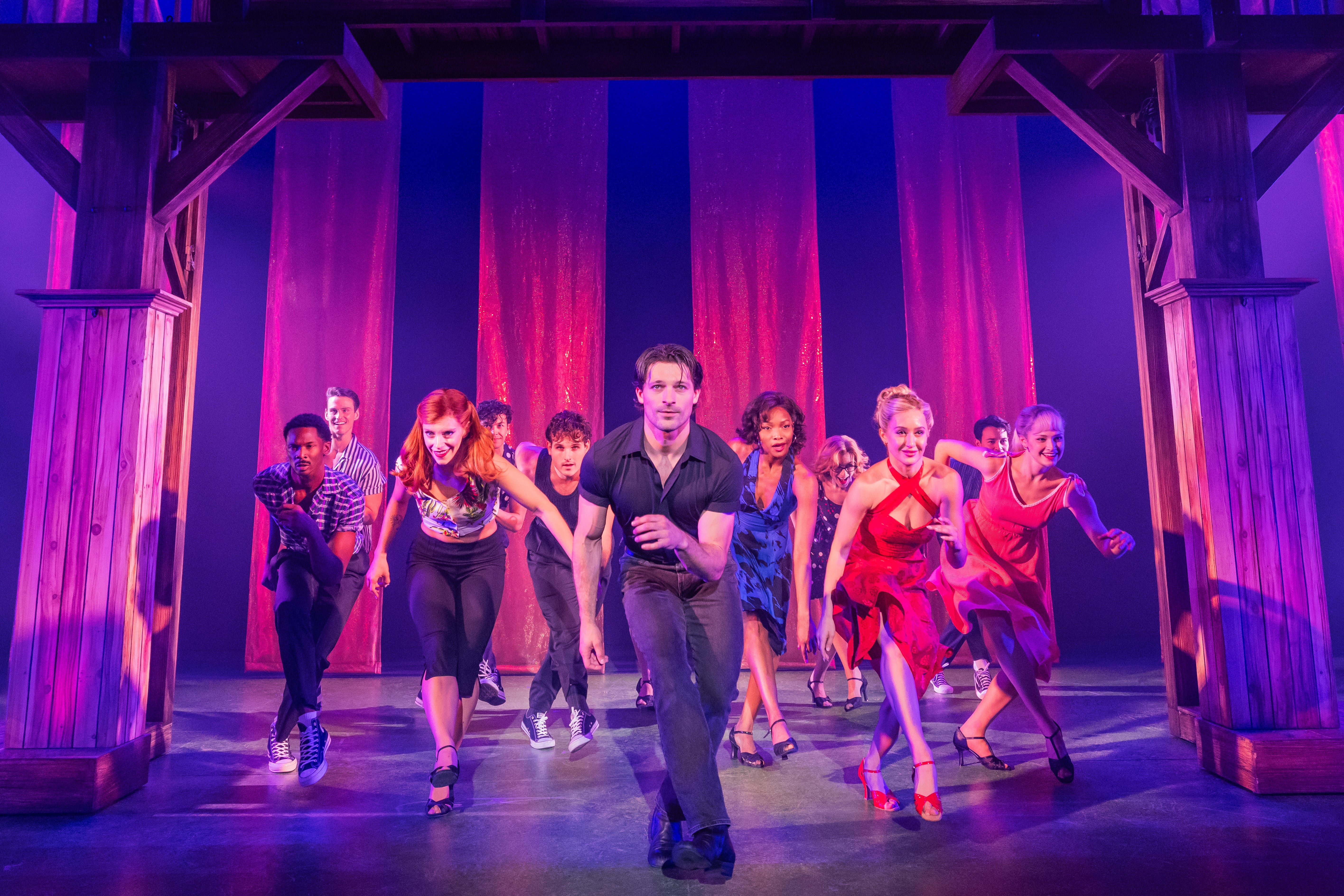 DIRTY DANCING THE MUSICAL 2026 TOUR PHOTO 5.jpg