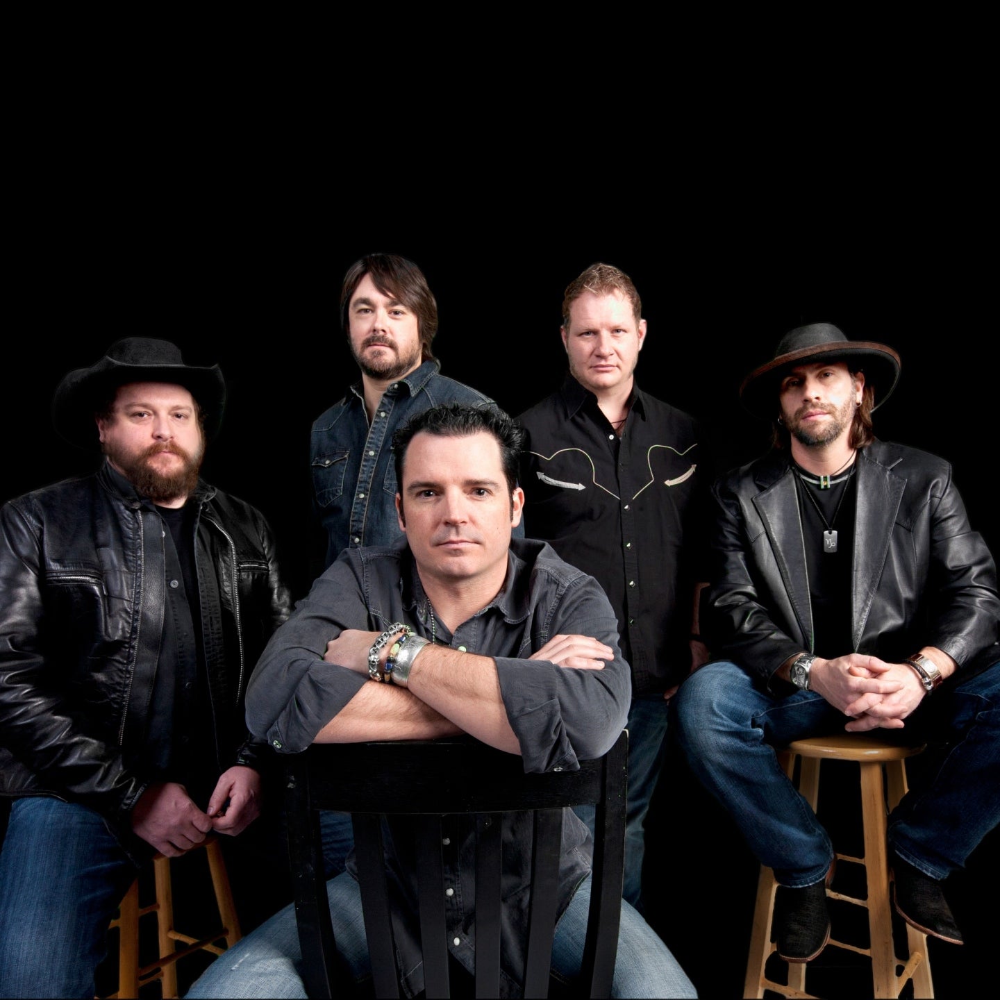 reckless kelly tour bus
